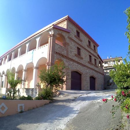B&B Castello Michelina San Nicola dellʼAlto Eksteriør bilde