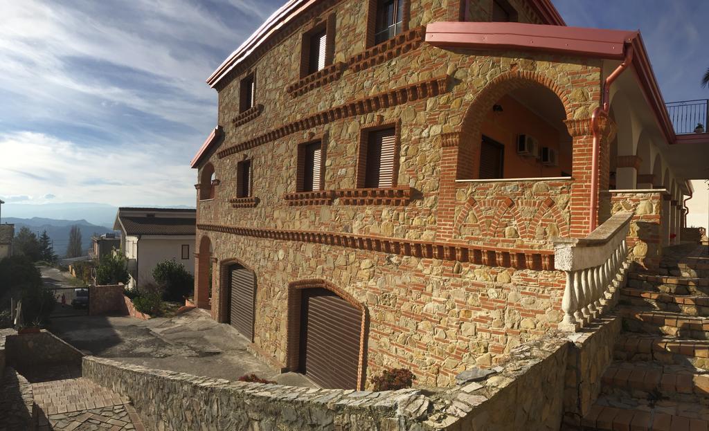 B&B Castello Michelina San Nicola dellʼAlto Eksteriør bilde