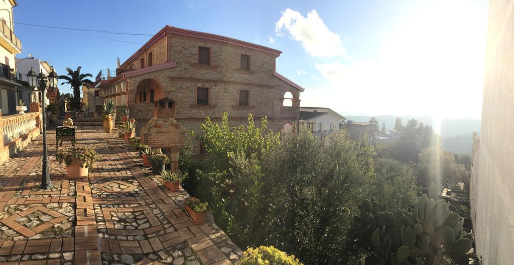 B&B Castello Michelina San Nicola dellʼAlto Eksteriør bilde
