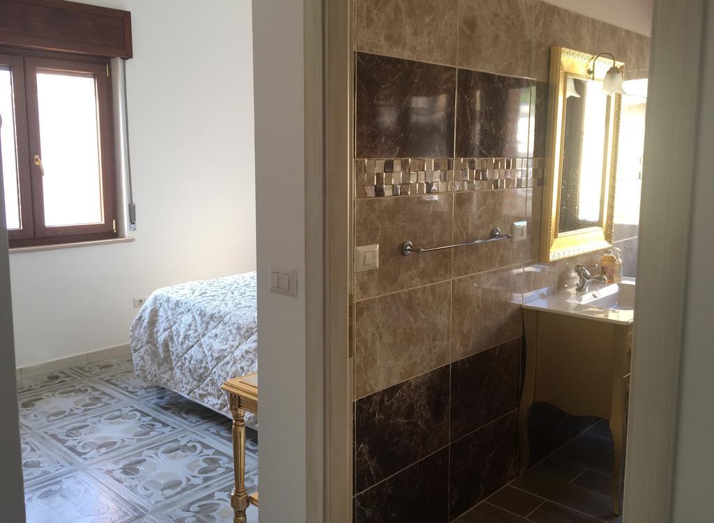 B&B Castello Michelina San Nicola dellʼAlto Eksteriør bilde